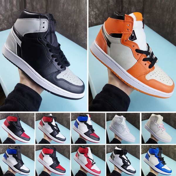 2020 women mens 1 1s shoes retro digital pink fearless maison chateau rouge high og bio hack sneakers trainers, White;red
2020 women mens 1 1s shoes retro digital pink fearless maison chateau rouge high og bio hack sneakers trainers, White;red