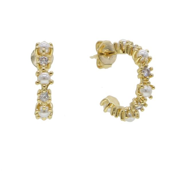 white sea pearl beaded mini hoop earring for women new 5a cubic zirconia delicate dainty fashion multi piercing small earring, Golden;silver
white sea pearl beaded mini hoop earring for women new 5a cubic zirconia delicate dainty fashion multi piercing small earring, Golden;silver