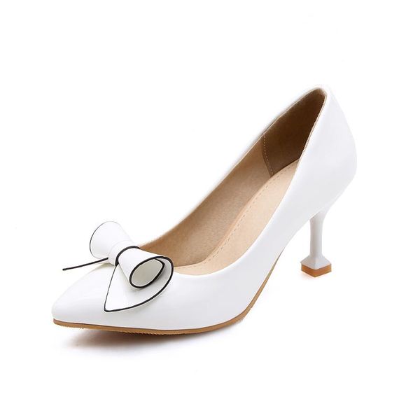 dress shoes women's in the spring of 2021 joker with shallow mouth bride pointed cat high, Black
dress shoes women's in the spring of 2021 joker with shallow mouth bride pointed cat high, Black