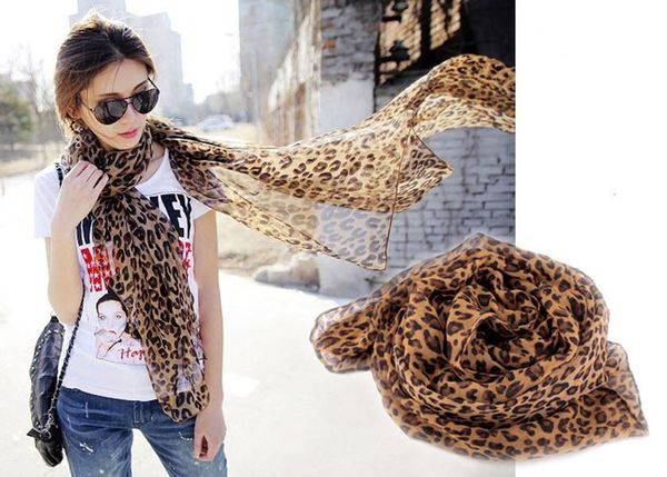 2020 winter cashmere scarf lady design warm pashmina blanket carriage scarves women shawl female decoration thick foulard, Blue;black
2020 winter cashmere scarf lady design warm pashmina blanket carriage scarves women shawl female decoration thick foulard, Blue;black