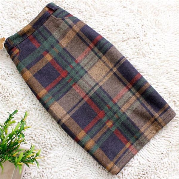 plus size 3xl vintage plaid skirt women elegant package hip slim winter knee length skirts warm woolen skirt office lady, Black
plus size 3xl vintage plaid skirt women elegant package hip slim winter knee length skirts warm woolen skirt office lady, Black