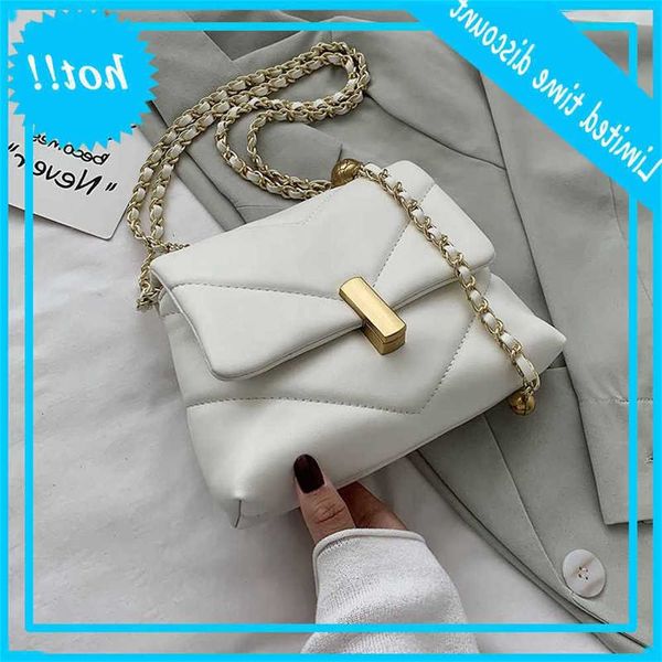 nice chain little pu leather crossbody bags for 2021 new trending shoulder handbags women branded fashion trend hand bag
nice chain little pu leather crossbody bags for 2021 new trending shoulder handbags women branded fashion trend hand bag