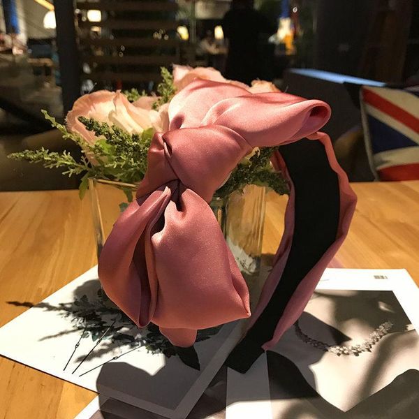 risyh spring and summer new hairpin satin chiffon fabric headband multi-layer super large bowknot wide-edge non-slip headband
risyh spring and summer new hairpin satin chiffon fabric headband multi-layer super large bowknot wide-edge non-slip headband