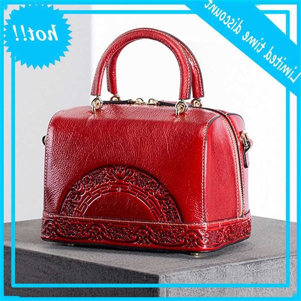 2020 new spring fashion versatile women's leather leisure cowhide embossed messenger bag
2020 new spring fashion versatile women's leather leisure cowhide embossed messenger bag