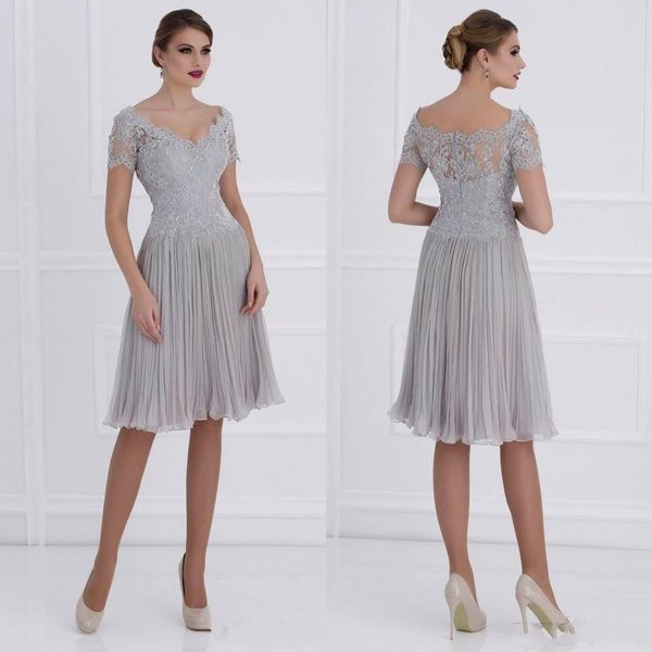 modest knee lenth ruched chiffon mother of the bride dresses 2019 v neck lace short sleeves siler wedding guest party gowns, Black;red
modest knee lenth ruched chiffon mother of the bride dresses 2019 v neck lace short sleeves siler wedding guest party gowns, Black;red