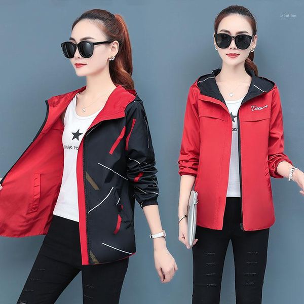 women's jackets 2021 spring autumn women jacket fashion hooded two side wear cartoon print outwear loose coat female windbreaker p3041, Black;brown
women's jackets 2021 spring autumn women jacket fashion hooded two side wear cartoon print outwear loose coat female windbreaker p3041, Black;brown