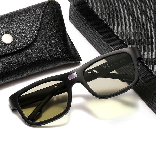high grade intelligent 0.1 second 69a variable polarized sunglasses sunglasses can be equipped with glasses box cloth, White;black
high grade intelligent 0.1 second 69a variable polarized sunglasses sunglasses can be equipped with glasses box cloth, White;black
