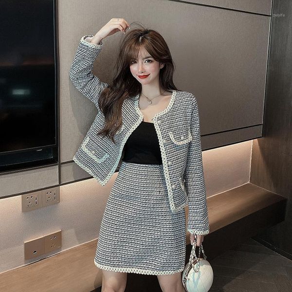 new women's suit 2020 autumn winter fashion plaid tweed single-breasted jacket coat mini skirt elegant casual two piece set1, Gray
new women's suit 2020 autumn winter fashion plaid tweed single-breasted jacket coat mini skirt elegant casual two piece set1, Gray