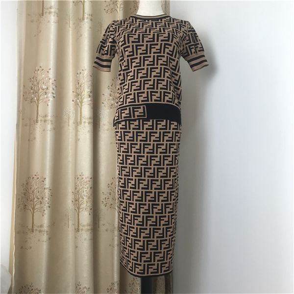 summer fashion suit half skirt over knee medium length hip wrap skirt fabric quality new women, White
summer fashion suit half skirt over knee medium length hip wrap skirt fabric quality new women, White