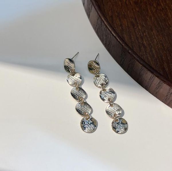 fashion niche tassel charm female s925 disc design cold wind all-match gift ladies earrings jewelry does not fade, Golden
fashion niche tassel charm female s925 disc design cold wind all-match gift ladies earrings jewelry does not fade, Golden