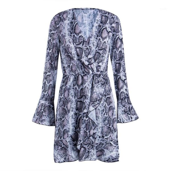 women autumn bell sleeve snake print mini dress and charming deep v-neck party clubwear dress, Black;gray
women autumn bell sleeve snake print mini dress and charming deep v-neck party clubwear dress, Black;gray