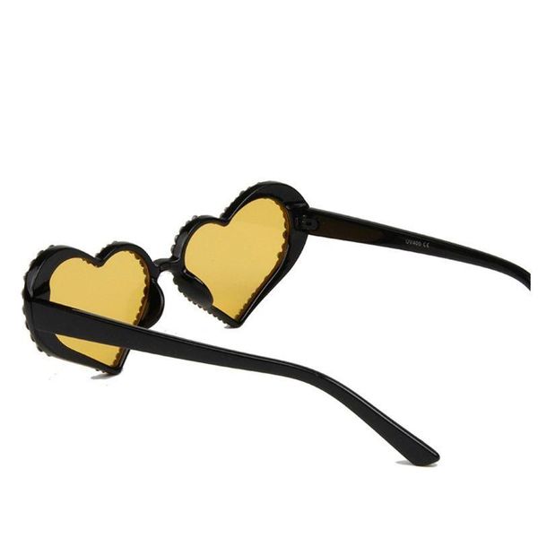 vintage heart shape frame sunglasses women fashion luxury rhinestone decoration cat eyes sun eyeglasses d08e, White;black
vintage heart shape frame sunglasses women fashion luxury rhinestone decoration cat eyes sun eyeglasses d08e, White;black