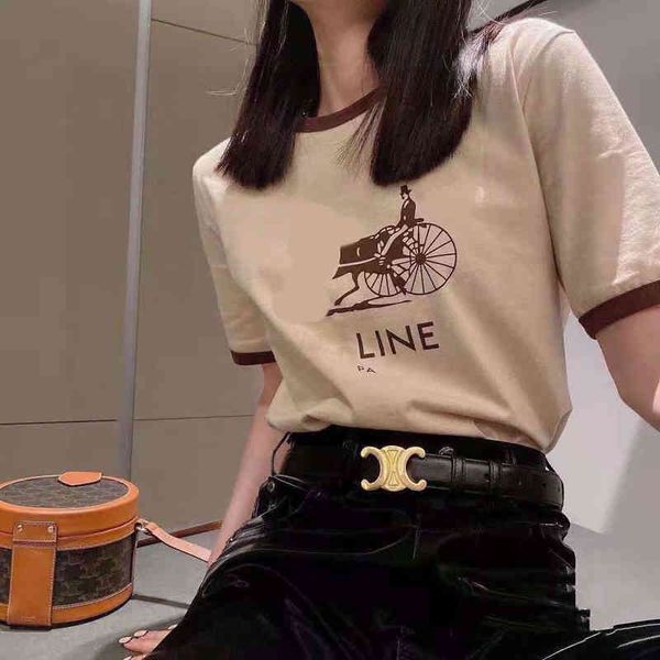 2022 factory wholesale new high version spring and summer fashion saijia carriage print simple lisa same color contrast hemmed short sleeve, White
2022 factory wholesale new high version spring and summer fashion saijia carriage print simple lisa same color contrast hemmed short sleeve, White
