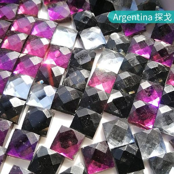 70g упаковка прозрачный квадратный стеклянный кристаллический мозаичный плитка для ремесел diy алмазное украшение мозаики творческие мозаики
70g упаковка прозрачный квадратный стеклянный кристаллический мозаичный плитка для ремесел diy алмазное украшение мозаики творческие мозаики