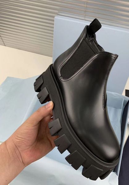 wholesale price designer shoes fashion patent leather matte real leather thick sole nude boots luxury street martin women shoe, Black
wholesale price designer shoes fashion patent leather matte real leather thick sole nude boots luxury street martin women shoe, Black