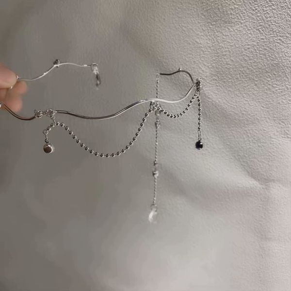 wind simple design wave shape opening tassel zircon temperament versatile clavicle chain hairband girl, Silver
wind simple design wave shape opening tassel zircon temperament versatile clavicle chain hairband girl, Silver