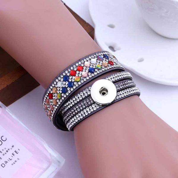 bling bling interchangeable 051 rhinestones korean velvet bracelet 18mm snap button jewelry charm bracelet for women gift, Golden;silver
bling bling interchangeable 051 rhinestones korean velvet bracelet 18mm snap button jewelry charm bracelet for women gift, Golden;silver