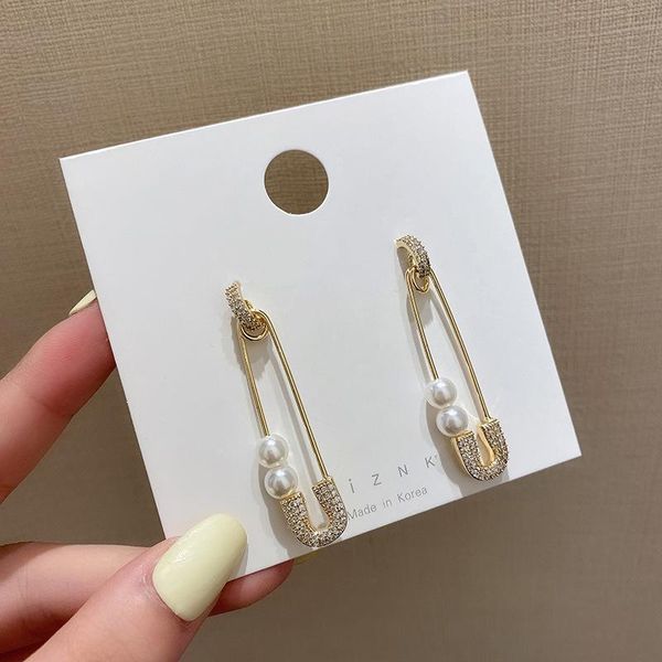 dangle & chandelier peral paperclip earrings for women zircon pin star full micro pave bling 2021 earring korean jewelry femme, Silver
dangle & chandelier peral paperclip earrings for women zircon pin star full micro pave bling 2021 earring korean jewelry femme, Silver