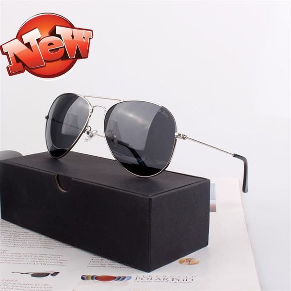 men's polarizing women i star toad mirror, White;black
men's polarizing women i star toad mirror, White;black