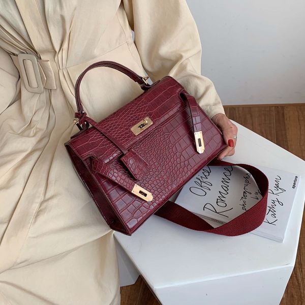 large kelly bag 2020 new two shoulder straps crossbody shoulder birkin bag crocodile pattern portable womens bag wholesale
large kelly bag 2020 new two shoulder straps crossbody shoulder birkin bag crocodile pattern portable womens bag wholesale