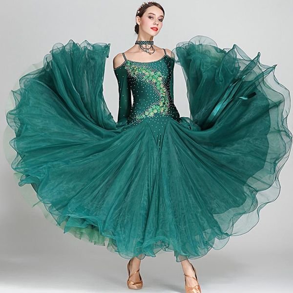 stage wear standard ballroom dance dresses women 2021 design waltz dancing skirt 7 color competition, Black;red
stage wear standard ballroom dance dresses women 2021 design waltz dancing skirt 7 color competition, Black;red