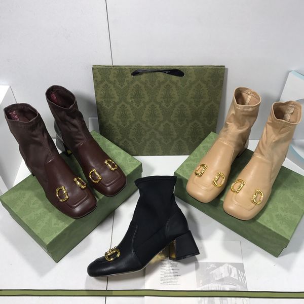 2022 women luxurys designer boots heels ladies ankle boot fashion womens autumn winter high heel short platform leather winter with box size, Black
2022 women luxurys designer boots heels ladies ankle boot fashion womens autumn winter high heel short platform leather winter with box size, Black