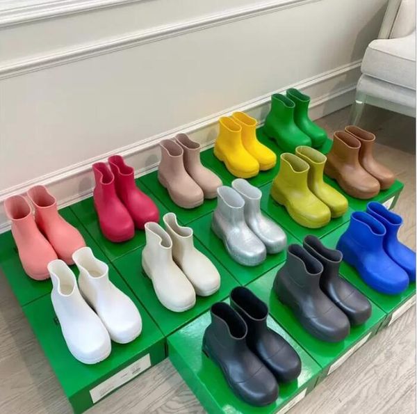fashion puddle womens designer short boots light waterproof casual shoes genuine rubber oversized sole various colors boots, Black
fashion puddle womens designer short boots light waterproof casual shoes genuine rubber oversized sole various colors boots, Black
