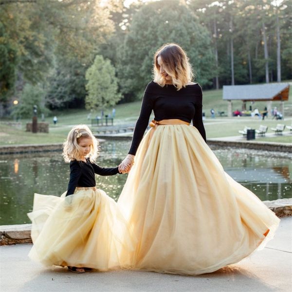 spring summer family outfits golden lace skirt for mom & me toddler girl tutu skirts little girl solid mesh skirt ball-down y200713, Blue
spring summer family outfits golden lace skirt for mom & me toddler girl tutu skirts little girl solid mesh skirt ball-down y200713, Blue