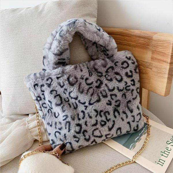 2020 new women winter faux fur shoulder bag handbag lady leopard print handbag female party small girls tote bag christmas gift
2020 new women winter faux fur shoulder bag handbag lady leopard print handbag female party small girls tote bag christmas gift