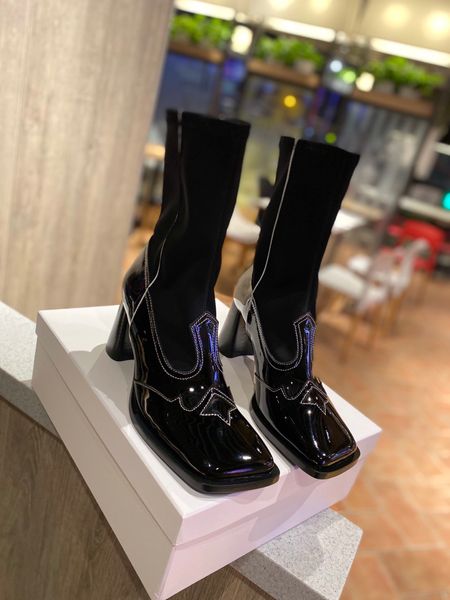 2020ss fashion women high heel boots hard leather surface and elastic sleeve design botas de mujer de diseño de lujo combat booties, Black
2020ss fashion women high heel boots hard leather surface and elastic sleeve design botas de mujer de diseño de lujo combat booties, Black