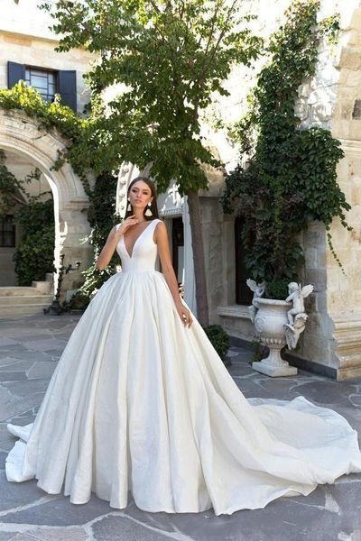 vintage open back a-line wedding dress elegant big bow satin deep v neck long bohemain beach boho brodal gown robe de mariee, White
vintage open back a-line wedding dress elegant big bow satin deep v neck long bohemain beach boho brodal gown robe de mariee, White