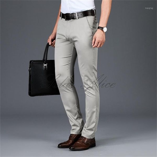 2020 men's summer new high waist straight casual pants business stretch middle-aged casual pants1, Black
2020 men's summer new high waist straight casual pants business stretch middle-aged casual pants1, Black