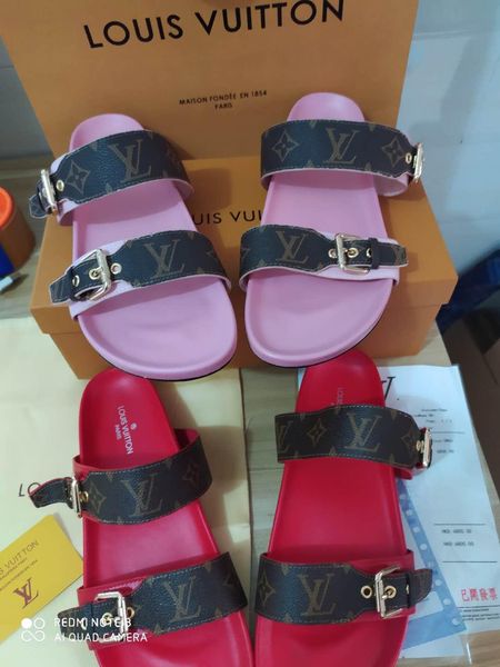 2020 designer design, designer slippers new r luxury slides men's summer rubber sandals beach slippers fashion wear-resistant slippers, Black
2020 designer design, designer slippers new r luxury slides men's summer rubber sandals beach slippers fashion wear-resistant slippers, Black
