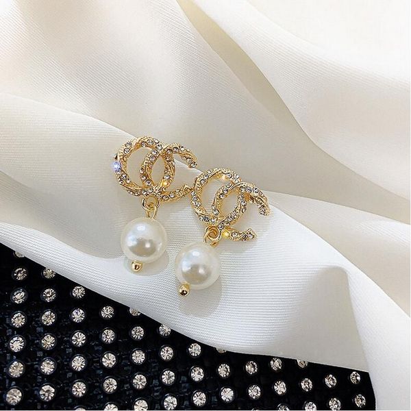 women's earrings 925 silver needles simple pearl temperament dia~mond earrings, Golden;silver
women's earrings 925 silver needles simple pearl temperament dia~mond earrings, Golden;silver