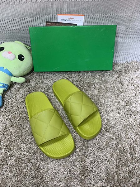 designer sandals with box pool pillow slide slippers brand man luxury slippers flat comfort mule women wool slippers luxury 0802, Black
designer sandals with box pool pillow slide slippers brand man luxury slippers flat comfort mule women wool slippers luxury 0802, Black