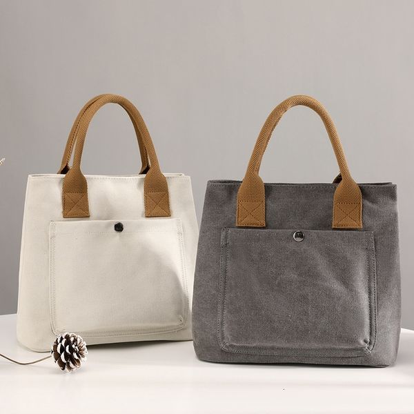 simple handbags canvas bag literary fan women's hand bags large capacity commuter leisure makeup middle-aged mother's armpit bags
simple handbags canvas bag literary fan women's hand bags large capacity commuter leisure makeup middle-aged mother's armpit bags