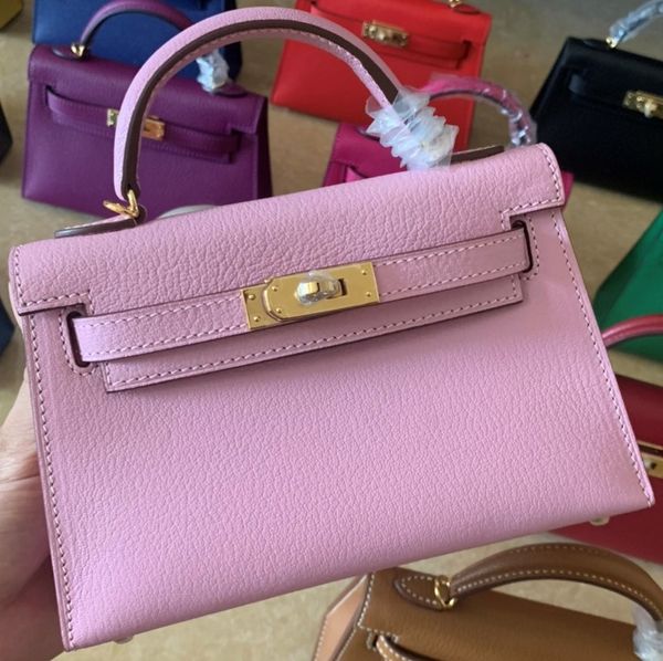 design mini handbag 19.5cm handmade quality pink lamb leather wax thread gold and silver hardware fast delivery wholesale price contact me
design mini handbag 19.5cm handmade quality pink lamb leather wax thread gold and silver hardware fast delivery wholesale price contact me