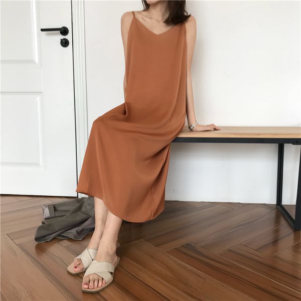2021 female loose no sleeves in low-cut black slingswith party dress y6o7, Black;gray
2021 female loose no sleeves in low-cut black slingswith party dress y6o7, Black;gray