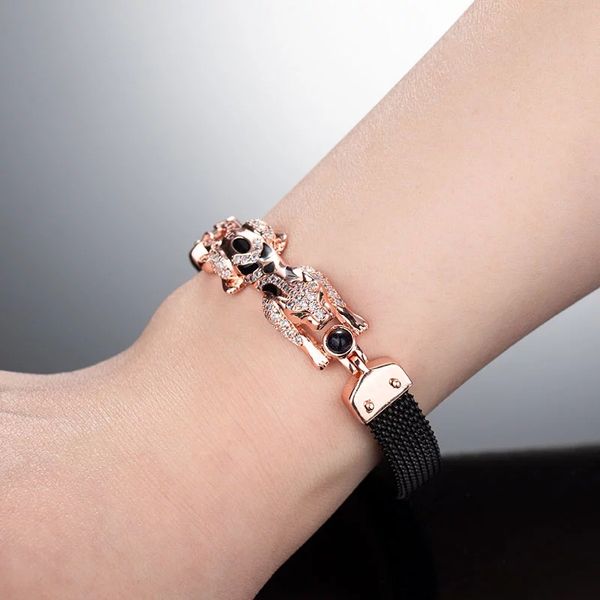 self-made new european and american leopard bracelet retractable niche design exaggerated advanced sense set diamond, Black
self-made new european and american leopard bracelet retractable niche design exaggerated advanced sense set diamond, Black