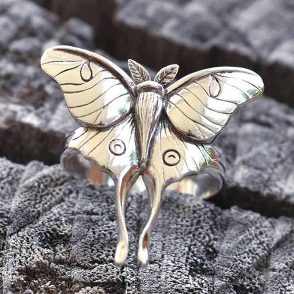 new europe ornament stylish retro butterfly rings bride engagement wedding party ring, Silver
new europe ornament stylish retro butterfly rings bride engagement wedding party ring, Silver