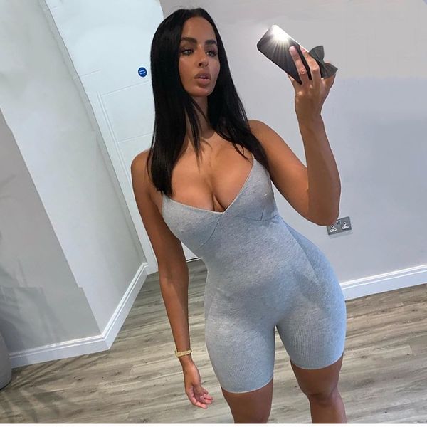 2021 new v female v-cleavage plus size onesie for adults short overalls party club black bodysuit street style 75vf, Black;white
2021 new v female v-cleavage plus size onesie for adults short overalls party club black bodysuit street style 75vf, Black;white