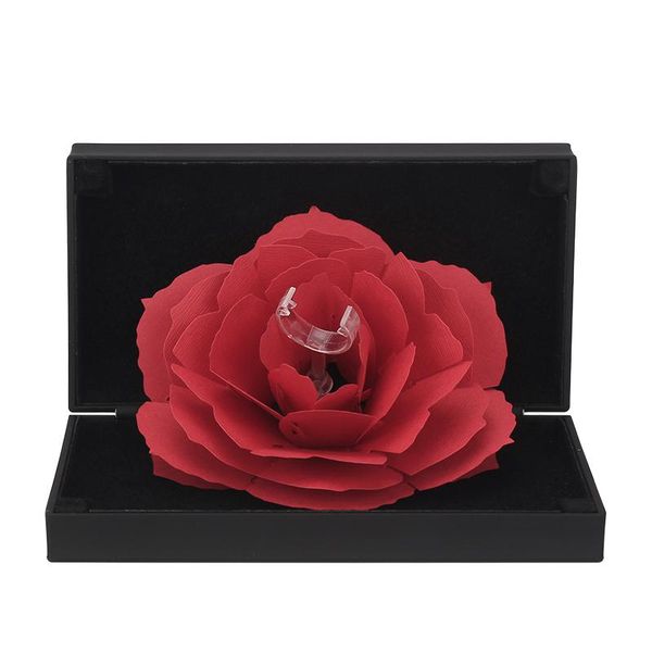fashion the black box with red roses is used to confess the ring gift package for lover on wedding anniversary, Pink;blue
fashion the black box with red roses is used to confess the ring gift package for lover on wedding anniversary, Pink;blue
