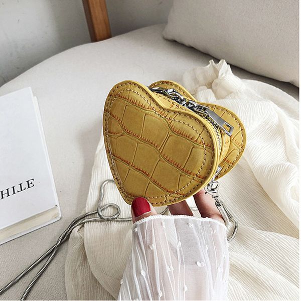 women heart-shaped mini shoulder bags ladies chains women messenger bags pu leather female designer crossbody bag
women heart-shaped mini shoulder bags ladies chains women messenger bags pu leather female designer crossbody bag