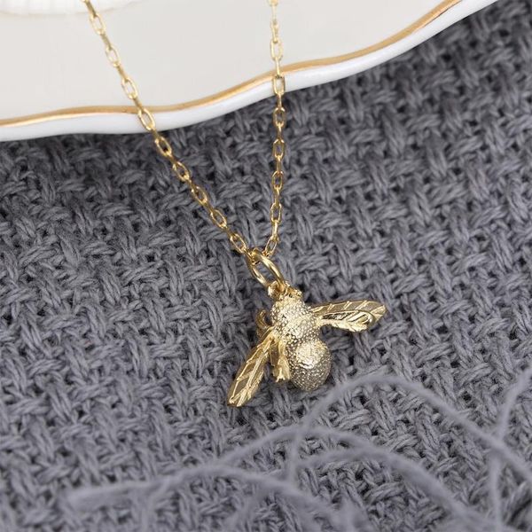 pendant necklaces 2021 fashion cute bee necklace gold color honeybee for women valentine's day gifts, Silver
pendant necklaces 2021 fashion cute bee necklace gold color honeybee for women valentine's day gifts, Silver