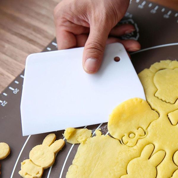 2pcs Dough Scraper PP Cream Cakes Dough Cutters Tools Trapezoid Spatula Baking Pastry Baking Tools Kitchen Butter Knife
2pcs Dough Scraper PP Cream Cakes Dough Cutters Tools Trapezoid Spatula Baking Pastry Baking Tools Kitchen Butter Knife