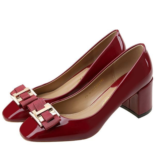 2021 british style spring and autumn new square head chunky high heels metal buckles women's red office shoes 187v, Black
2021 british style spring and autumn new square head chunky high heels metal buckles women's red office shoes 187v, Black
