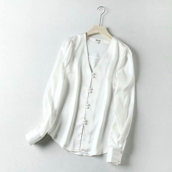 new women fashion v neck black white color casual shirt office lady spring buckles blouses roupas chic court chemise ls63521
new women fashion v neck black white color casual shirt office lady spring buckles blouses roupas chic court chemise ls63521