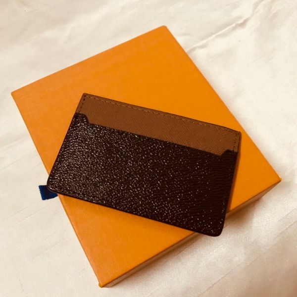 m61733 france luxury designer women men card holder mono gram canvas brown checkered black plaid canvas leather good quality
m61733 france luxury designer women men card holder mono gram canvas brown checkered black plaid canvas leather good quality