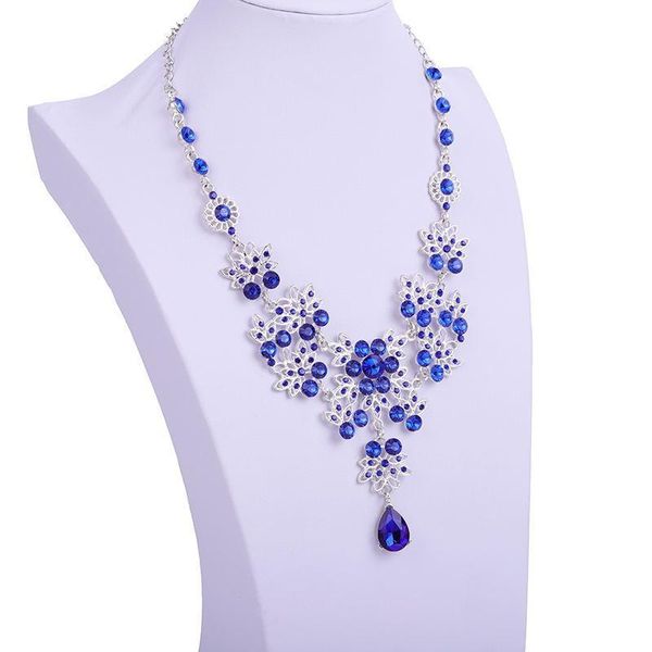 charm fashion luxury jewelry sets blue crystal rhinestone florid bridal jewelry set for woman wedding gifts, Silver
charm fashion luxury jewelry sets blue crystal rhinestone florid bridal jewelry set for woman wedding gifts, Silver