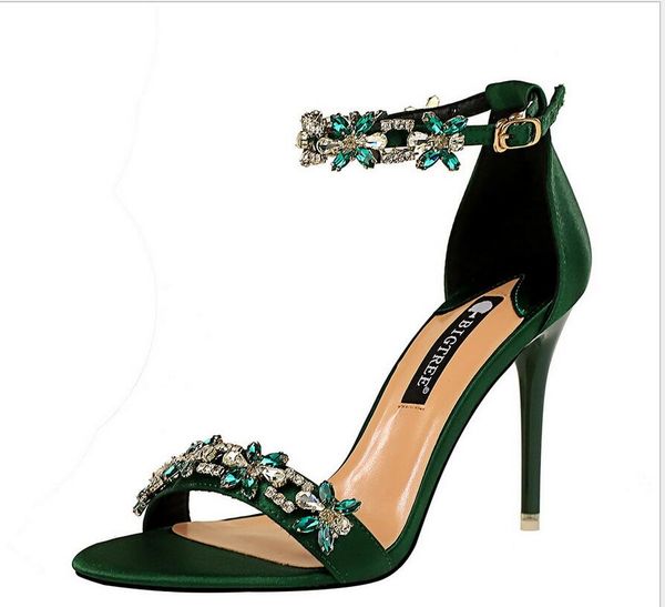 2021 summer women thin high heels shoes woman buckle platform fashion casual ladies sandals ankle strap shoes female mujer, Black
2021 summer women thin high heels shoes woman buckle platform fashion casual ladies sandals ankle strap shoes female mujer, Black